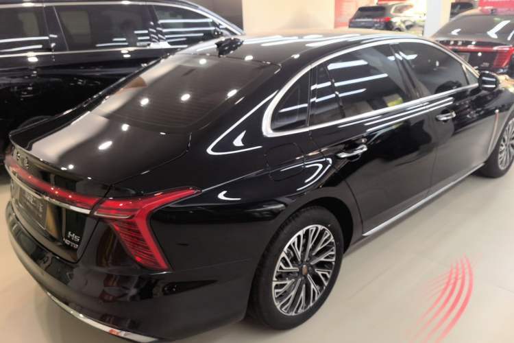 Used Hongqi H5 2025 2.0T Automatic Flag Edition – 500 000 Units Commemorative Version Rear Right 45 Deg