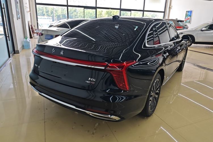 Used Hongqi H5 2025 2.0T Automatic Flag Edition – 500 000 Units Commemorative Version Rear Right 45 Deg