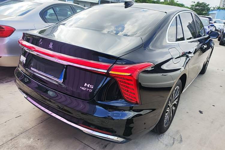 Used Hongqi H5 2025 2.0T Automatic Flag Edition – 500 000 Units Commemorative Version Rear Right 45 Deg