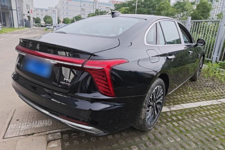 Used Hongqi H5 2025 2.0T Automatic Flag Edition – 500 000 Units Commemorative Version Rear Right 45 Deg