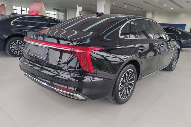 Used Hongqi H5 2025 2.0T Automatic Flag Edition – 500 000 Units Commemorative Version Rear Right 45 Deg