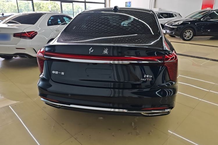 Used Hongqi H5 2025 2.0T Automatic Flag Edition – 500 000 Units Commemorative Version Rear
