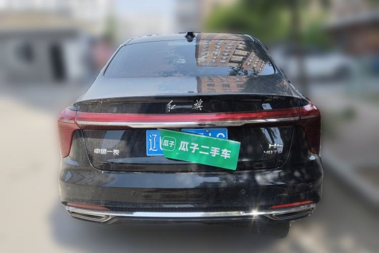 Used Hongqi H5 2025 2.0T Automatic Flag Edition – 500 000 Units Commemorative Version Rear