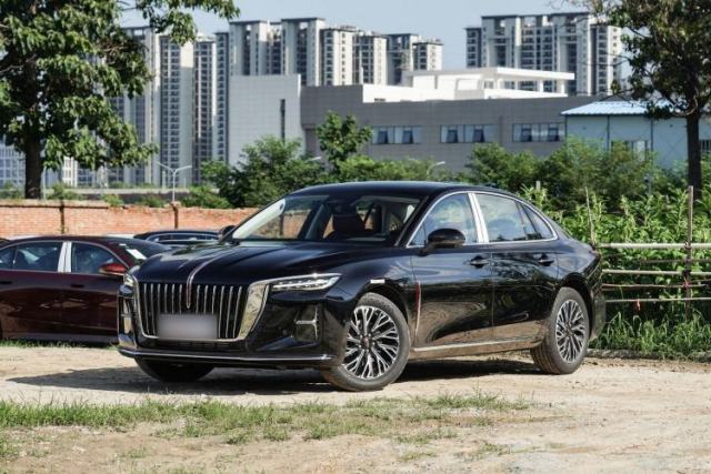 Used Hongqi H5 2025 2.0T Automatic Flag Edition – 500 000 Units Commemorative Version
