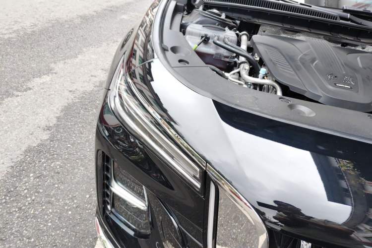 Used Hongqi H5 2025 1.5T DCT Qiyun 500 000th Unit Commemorative Edition Right Front Headlight