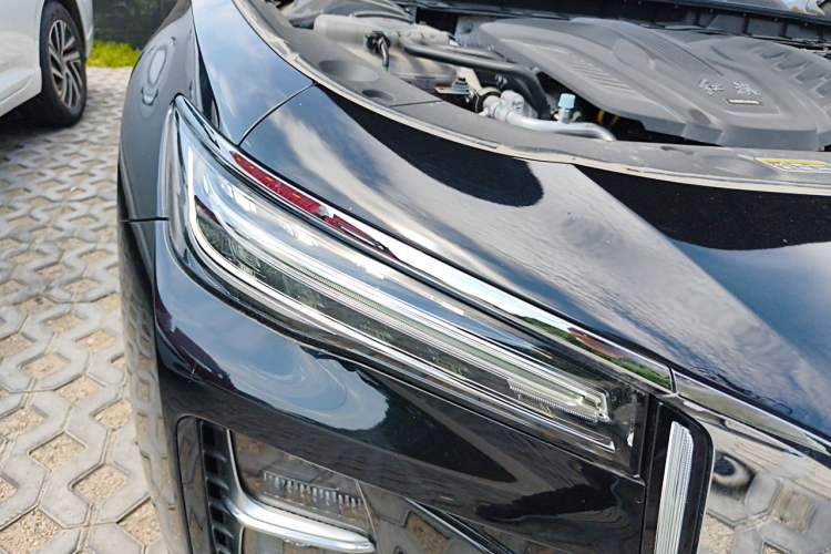 Used Hongqi H5 2025 1.5T DCT Qiyun 500 000th Unit Commemorative Edition Right Front Headlight