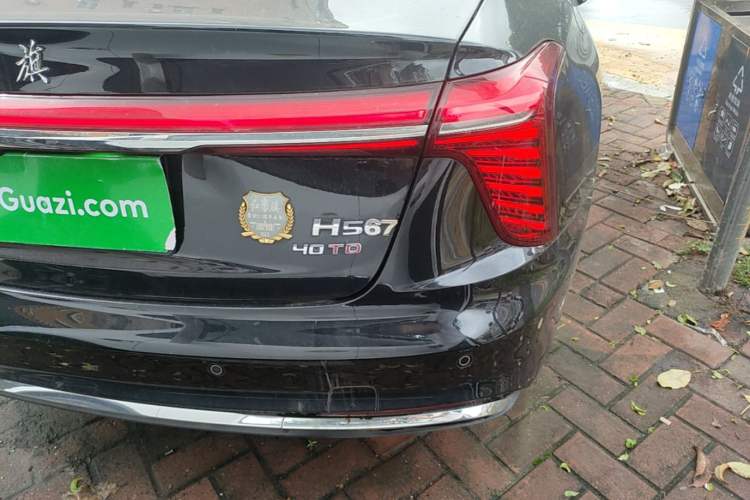 Used Hongqi H5 2025 2.0T Automatic Flag Edition – 500 000 Units Commemorative Version Right Rear Taillight
