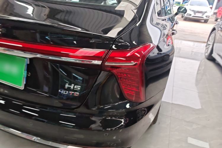 Used Hongqi H5 2025 2.0T Automatic Flag Edition – 500 000 Units Commemorative Version Right Rear Taillight