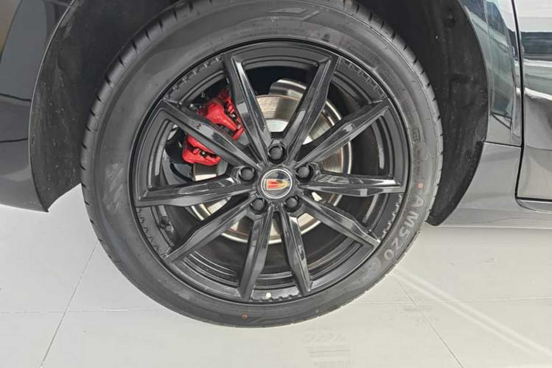 Used Hongqi H5 2025 1.5T DCT Xuan Ying Edition Right Rear Wheel Hub