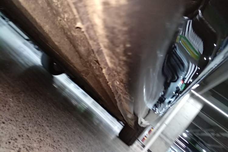 Used Hongqi H5 2025 1.5T DCT Qiyun 500 000th Unit Commemorative Edition Right Side Sill