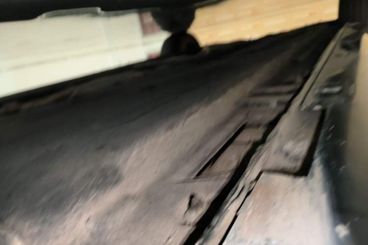 Used Hongqi H5 2025 1.5T DCT Qiyun 500 000th Unit Commemorative Edition Right Side Sill