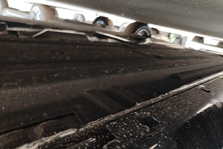 Used Hongqi H5 2025 1.5T DCT Qiyun 500 000th Unit Commemorative Edition Right Side Sill