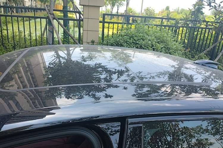 Used Hongqi H5 2025 2.0T Automatic Xuan Ying Edition Roof