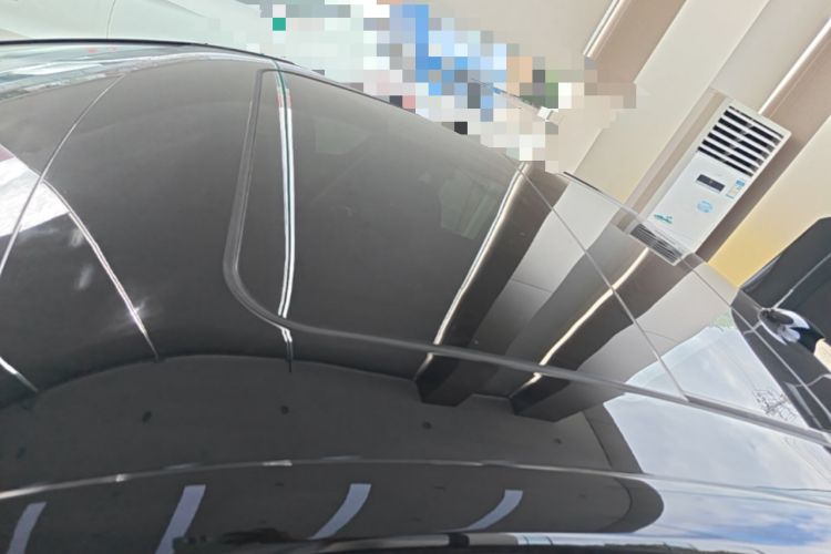 Used Hongqi H5 2025 1.5T DCT Xuan Ying Edition Roof