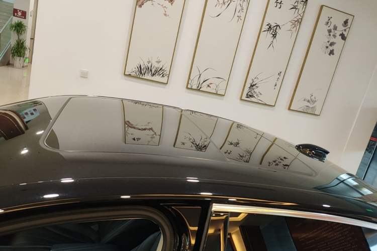 Used Hongqi H5 2025 1.5T DCT Qiyun 500 000th Unit Commemorative Edition Roof