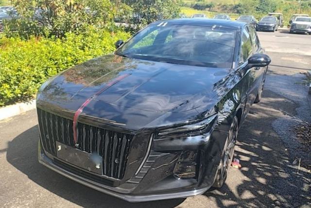 Used Hongqi H5 2025 2.0T Automatic Xuan Ying Edition