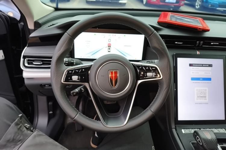 Used Hongqi H5 2025 2.0T Automatic Flag Edition – 500 000 Units Commemorative Version Steering Wheel