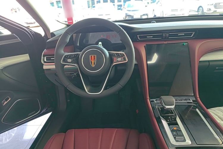 Used Hongqi H5 2025 2.0T Automatic Flag Edition – 500 000 Units Commemorative Version Steering Wheel