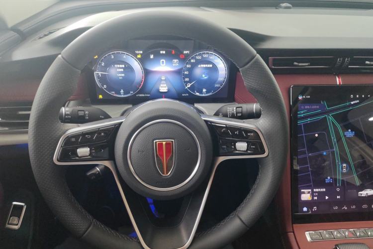 Used Hongqi H5 2025 2.0T Automatic Flag Edition – 500 000 Units Commemorative Version Steering Wheel
