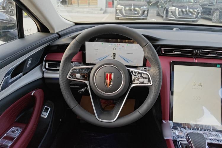 Used Hongqi H5 2025 2.0T Automatic Flag Edition – 500 000 Units Commemorative Version Steering Wheel