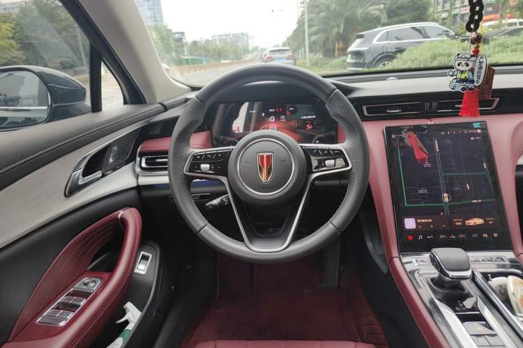 Used Hongqi H5 2025 2.0T Automatic Flag Edition – 500 000 Units Commemorative Version Steering Wheel