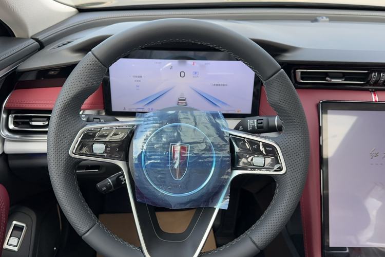Used Hongqi H5 2025 2.0T Automatic Flag Edition – 500 000 Units Commemorative Version Steering Wheel