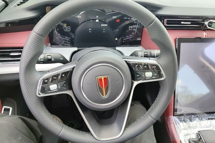 Used Hongqi H5 2025 1.5T DCT Qiyun 500 000th Unit Commemorative Edition Steering Wheel