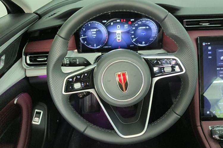 Used Hongqi H5 2025 2.0T Automatic Flag Edition – 500 000 Units Commemorative Version Steering Wheel