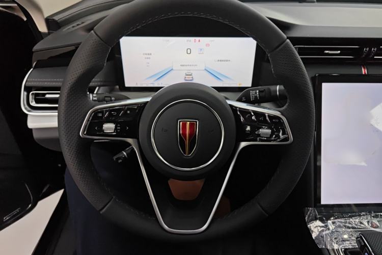 Used Hongqi H5 2025 2.0T Automatic Flag Edition – 500 000 Units Commemorative Version Steering Wheel