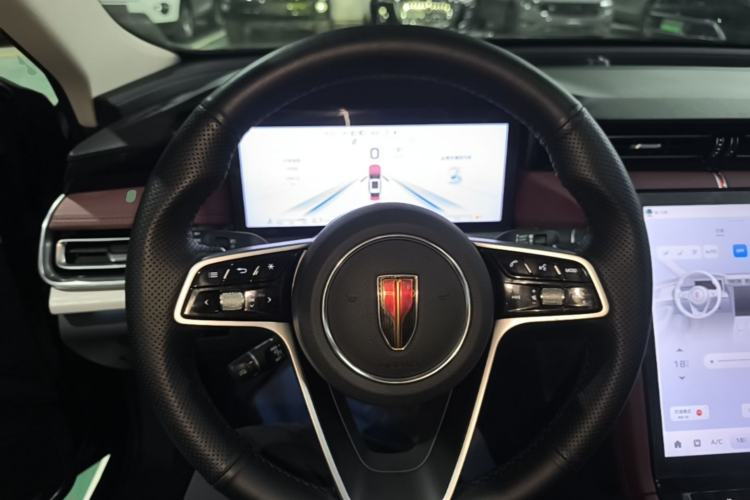 Used Hongqi H5 2025 2.0T Automatic Flag Edition – 500 000 Units Commemorative Version Steering Wheel
