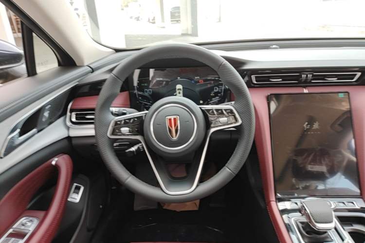 Used Hongqi H5 2025 1.5T DCT Qiyun 500 000th Unit Commemorative Edition Steering Wheel