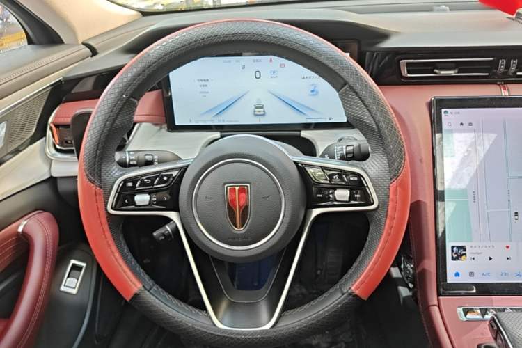 Used Hongqi H5 2025 2.0T Automatic Flag Edition – 500 000 Units Commemorative Version Steering Wheel