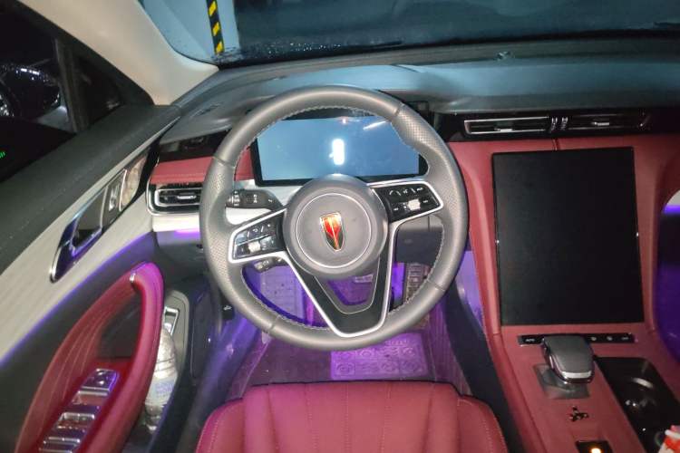Used Hongqi H5 2025 2.0T Automatic Flag Edition – 500 000 Units Commemorative Version Steering Wheel