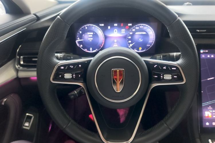 Used Hongqi H5 2025 2.0T Automatic Flag Edition – 500 000 Units Commemorative Version Steering Wheel