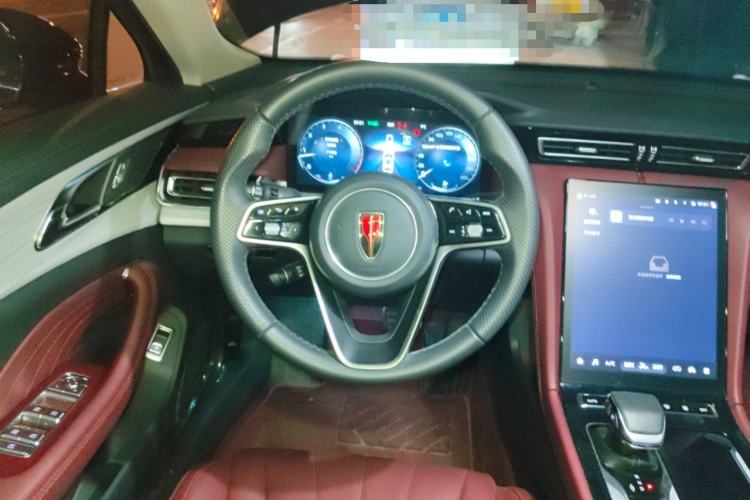 Used Hongqi H5 2025 2.0T Automatic Flagship 500 000th Unit Anniversary Edition Steering Wheel