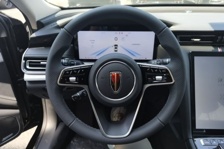 Used Hongqi H5 2025 2.0T Automatic Flag Edition – 500 000 Units Commemorative Version Steering Wheel