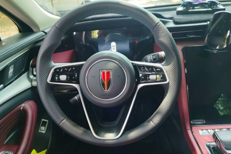 Used Hongqi H5 2025 1.5T DCT Qiyun 500 000th Unit Commemorative Edition Steering Wheel
