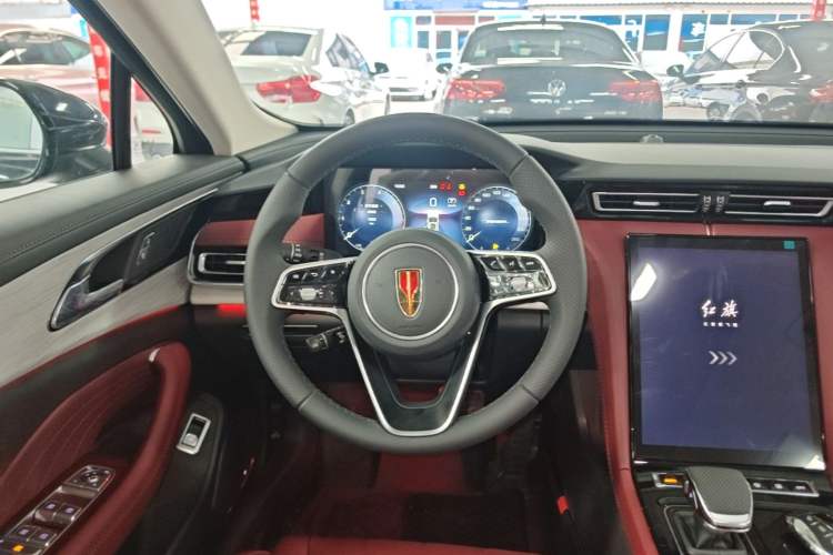 Used Hongqi H5 2025 2.0T Automatic Flag Edition – 500 000 Units Commemorative Version Steering Wheel