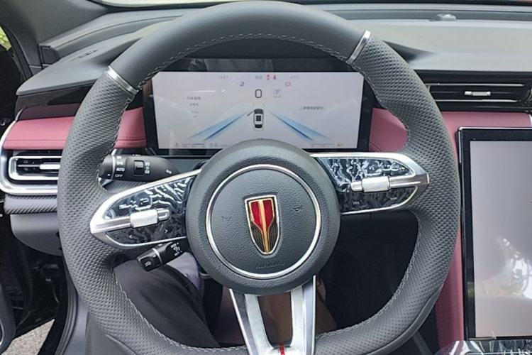 Used Hongqi H5 2025 2.0T Automatic Xuan Ying Edition Steering Wheel