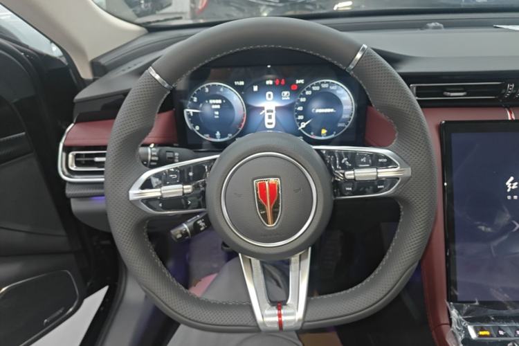 Used Hongqi H5 2025 2.0T Automatic Xuan Ying Edition Steering Wheel
