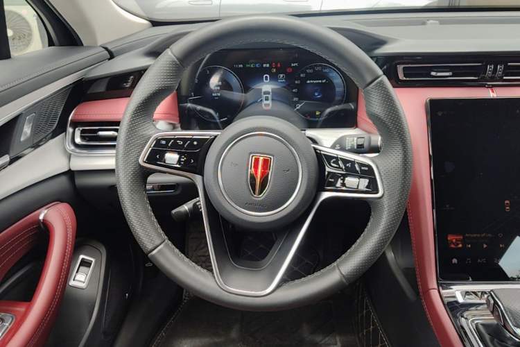 Used Hongqi H5 2025 2.0T Automatic Flagship 500 000th Unit Anniversary Edition Steering Wheel