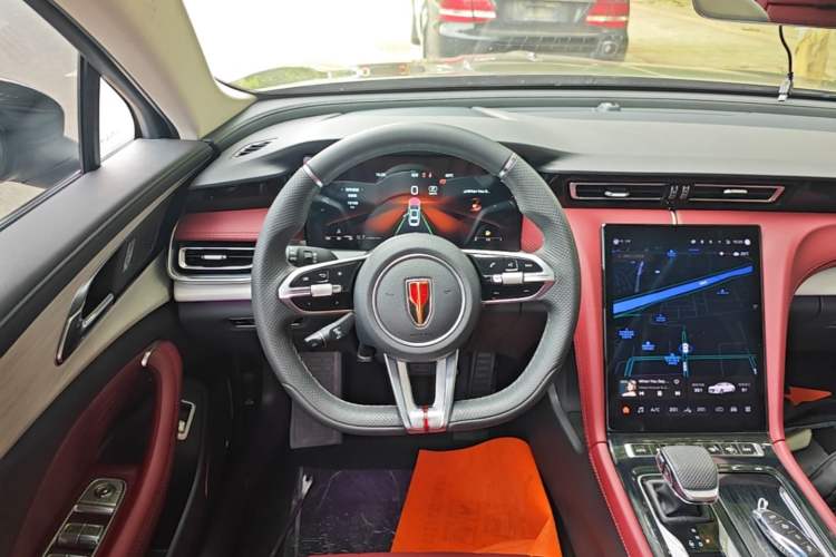 Used Hongqi H5 2025 2.0T Automatic Xuan Ying Edition Steering Wheel