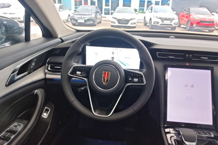 Used Hongqi H5 2025 2.0T Automatic Flag Edition – 500 000 Units Commemorative Version Steering Wheel