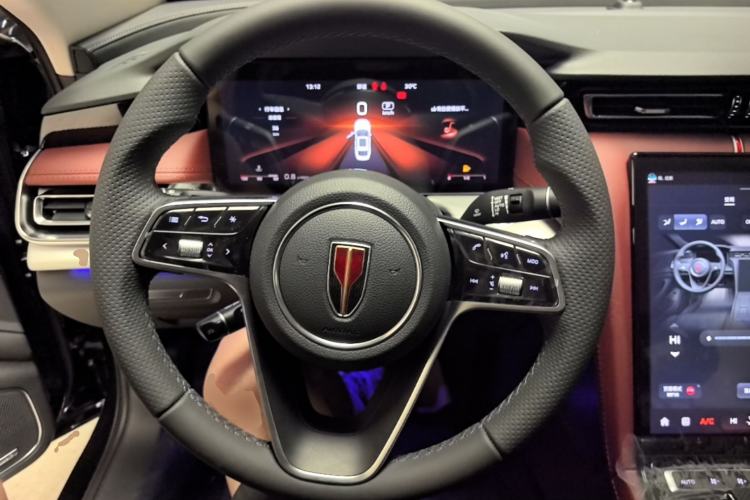 Used Hongqi H5 2025 2.0T Automatic Flag Edition – 500 000 Units Commemorative Version Steering Wheel
