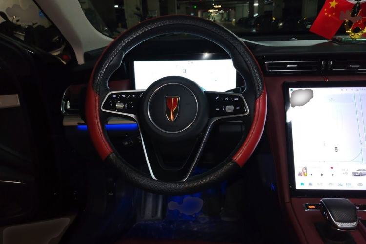 Used Hongqi H5 2025 2.0T Automatic Flag Edition – 500 000 Units Commemorative Version Steering Wheel