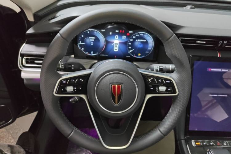 Used Hongqi H5 2025 2.0T Automatic Flag Edition – 500 000 Units Commemorative Version Steering Wheel