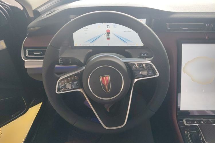 Used Hongqi H5 2025 2.0T Automatic Flag Edition – 500 000 Units Commemorative Version Steering Wheel