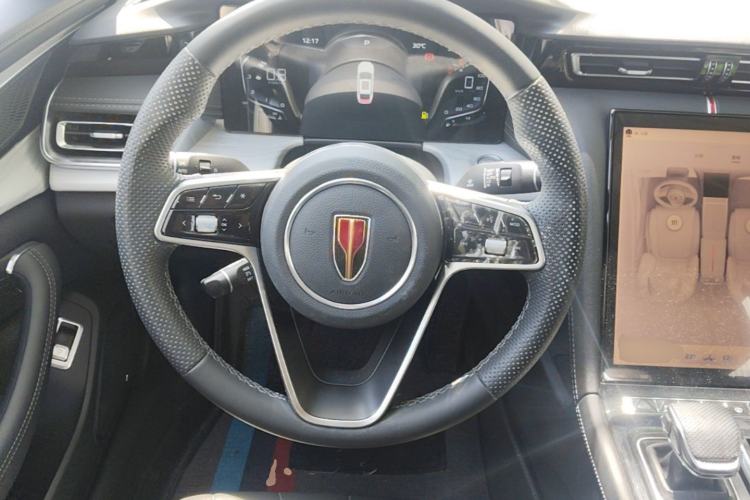 Used Hongqi H5 2025 1.5T DCT Qiyun 500 000th Unit Commemorative Edition Steering Wheel