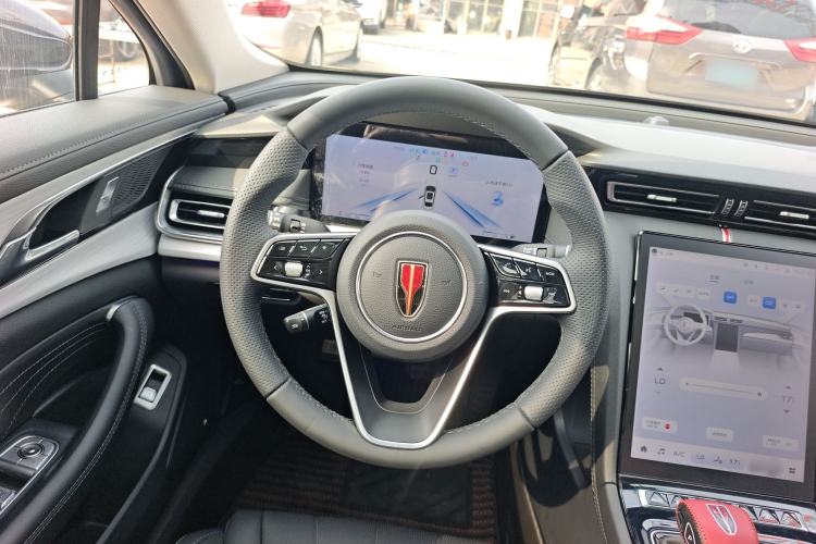 Used Hongqi H5 2025 2.0T Automatic Flag Edition – 500 000 Units Commemorative Version Steering Wheel