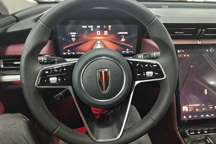 Used Hongqi H5 2025 2.0T Automatic Flag Edition – 500 000 Units Commemorative Version Steering Wheel